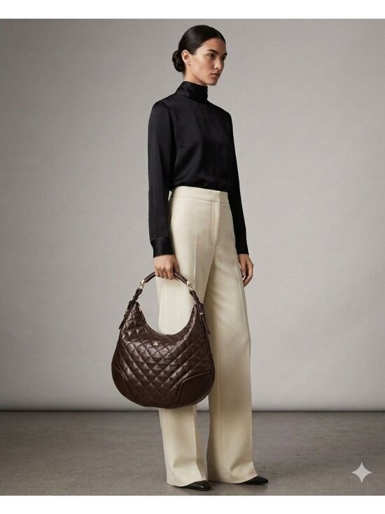 Burberry Handbags - Burberry Hoxton Quilted Leather Hobo Bag in Brown - PreOwned